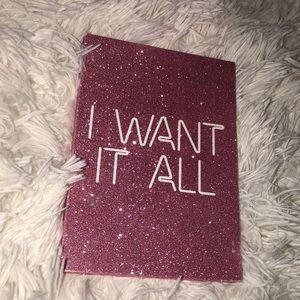 Kylie “I Want It All” Eyeshadow palette 💕